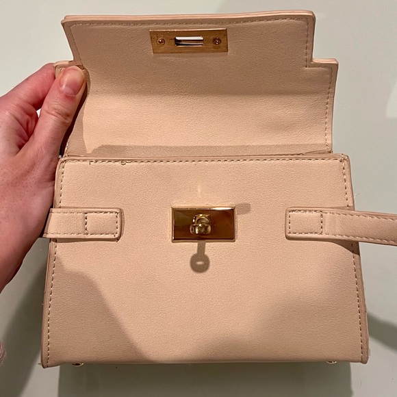 small beige handbag - Picture 4 of 5